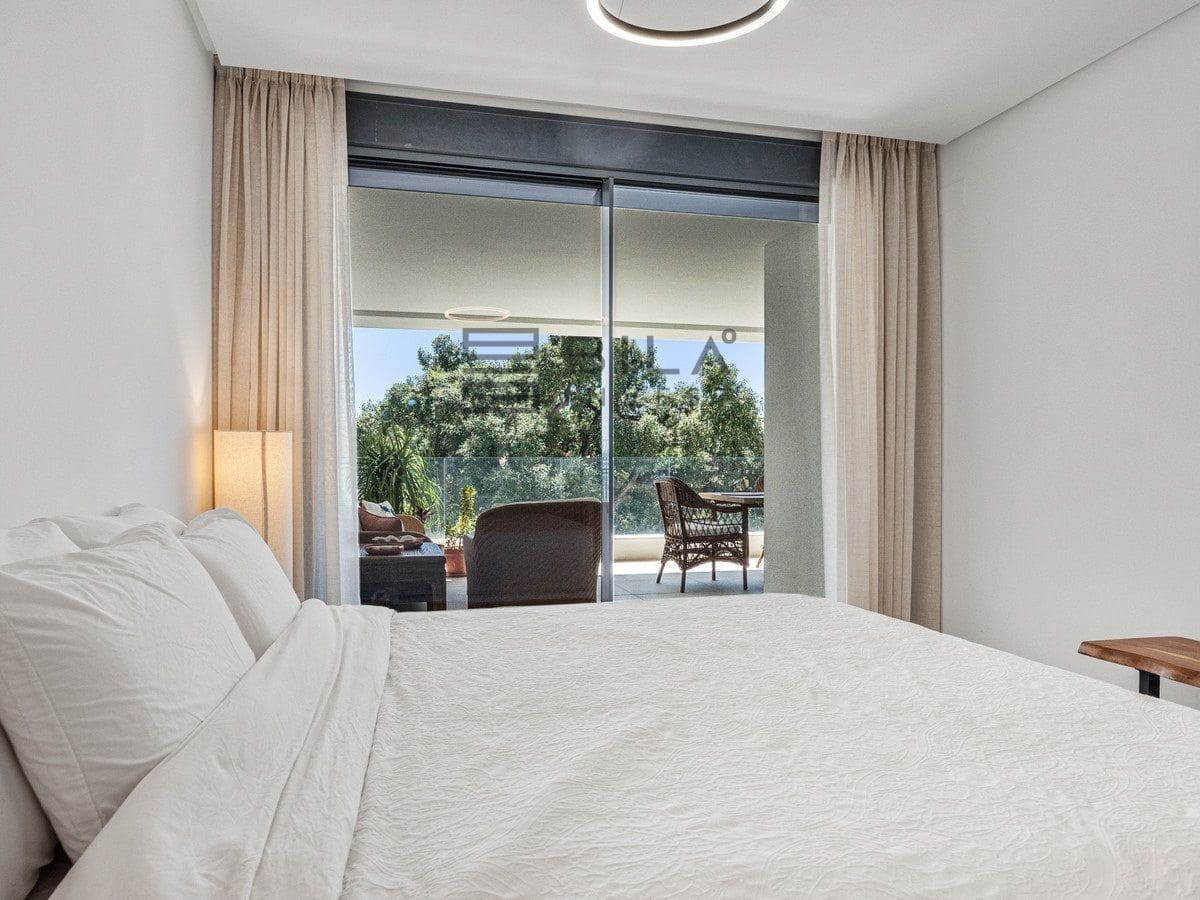 3 bedroom Flat for sale in Artola with pool garage - € 925,000 (Ref: 9897472)