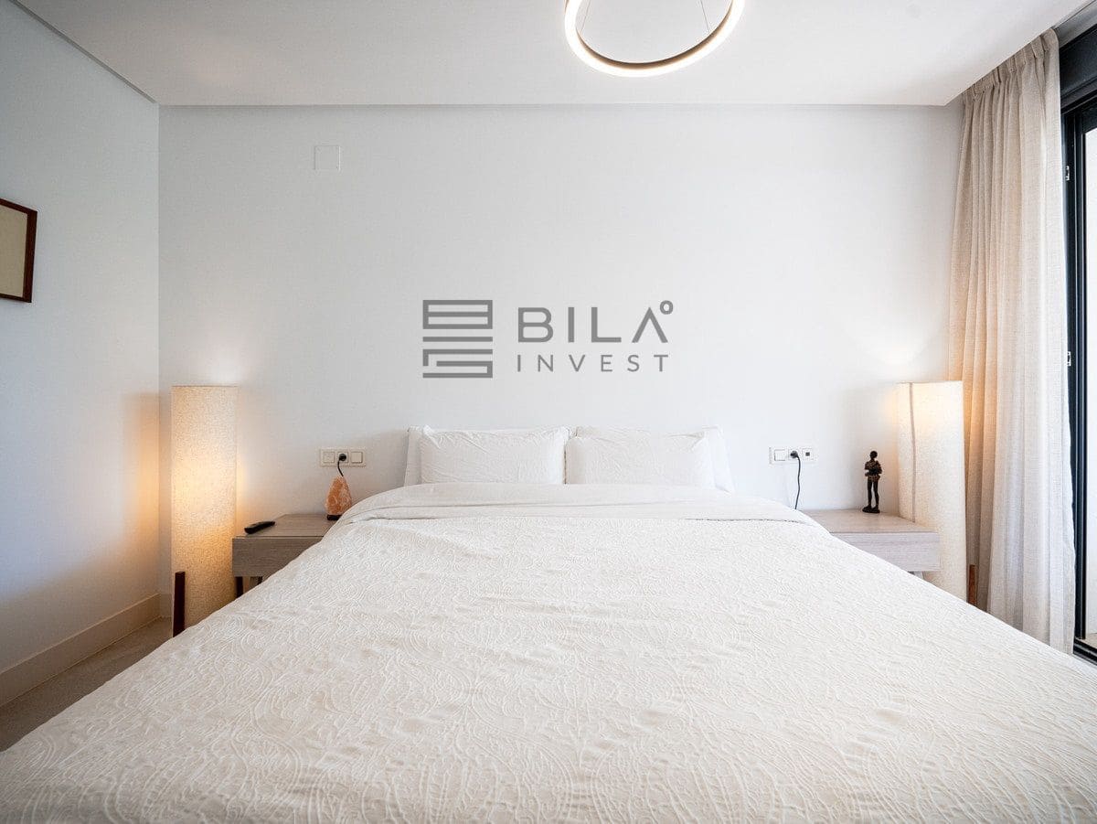 3 bedroom Flat for sale in Artola with pool garage - € 925,000 (Ref: 9897472)