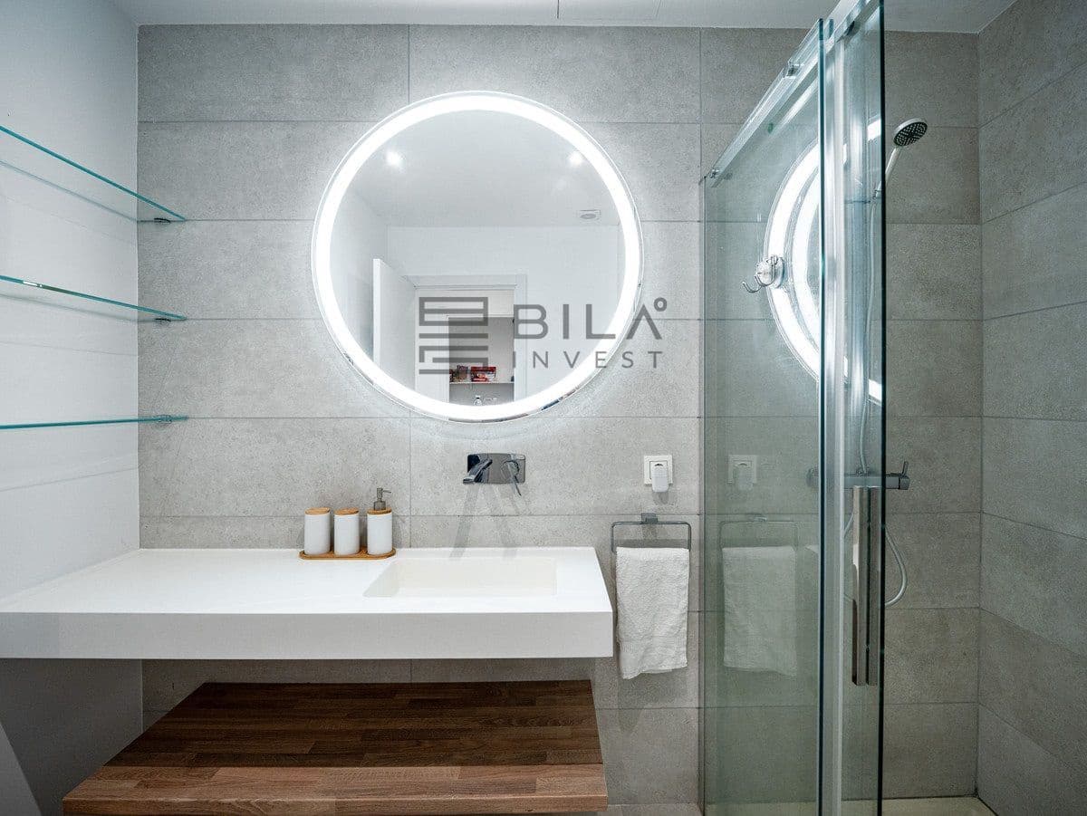3 bedroom Flat for sale in Artola with pool garage - € 925,000 (Ref: 9897472)
