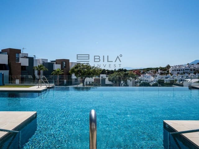 3 bedroom Flat for sale in Artola, Marbella with pool garage - € 925,000 (Ref: 9897472)