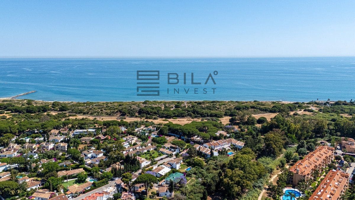 3 bedroom Flat for sale in Artola with pool garage - € 925,000 (Ref: 9897472)