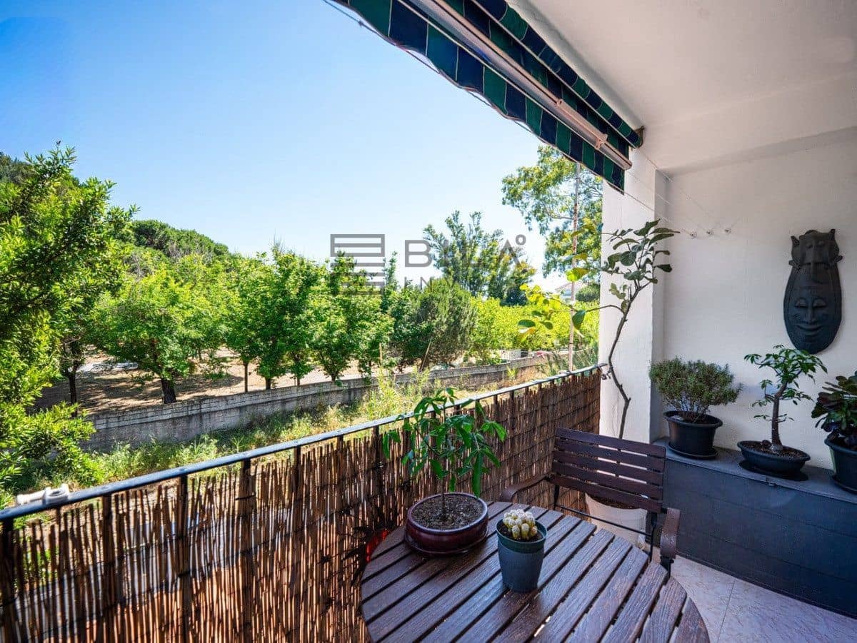 Piso de 2 habitaciones en Elviria en venta - 290.000 € (Ref: 9897473)