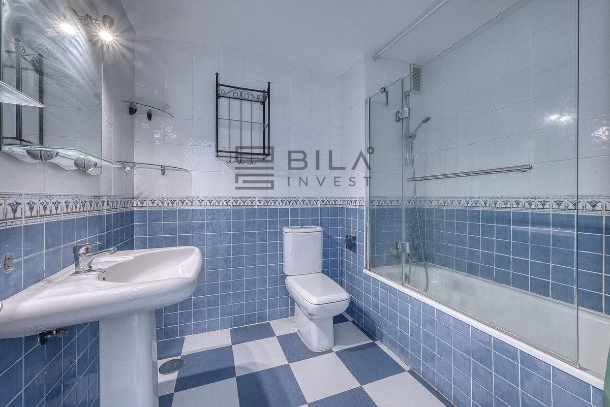 Piso de 2 habitaciones en La Reserva en venta con piscina garaje - 289.900 € (Ref: 9898567)