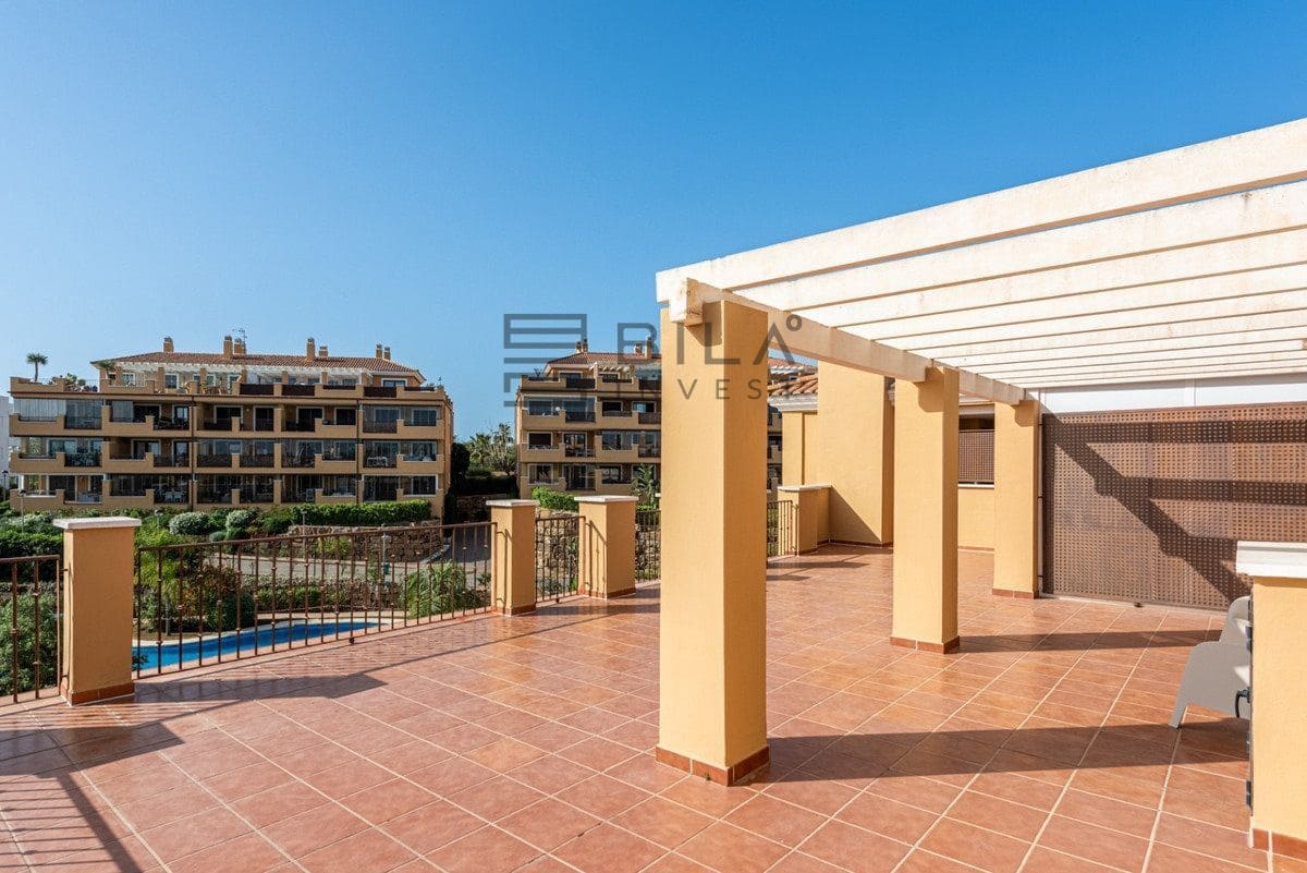 2 slaapkamer Penthouse te koop in La Cala de Mijas met zwembad - € 499.000 (Ref: 9902039)