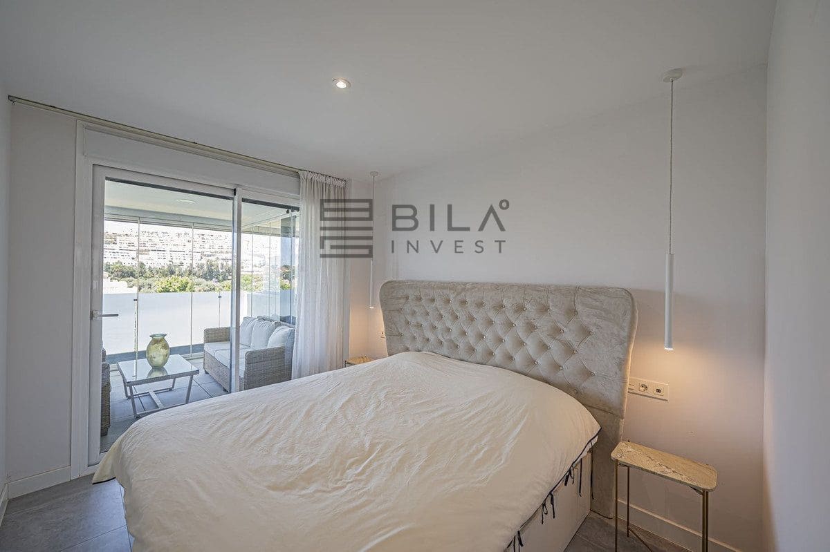 3 quarto Apartamento para venda em La Cala de Mijas com piscina garagem - 690 000 € (Ref: 9902040)