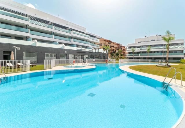 3 quarto Apartamento para venda em La Cala de Mijas, Mijas com piscina garagem - 690 000 € (Ref: 9902040)