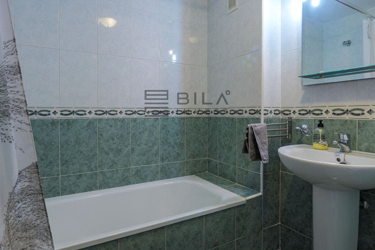 Piso de 2 habitaciones en Riviera del Sol en venta con piscina garaje - 265.000 € (Ref: 9911896)