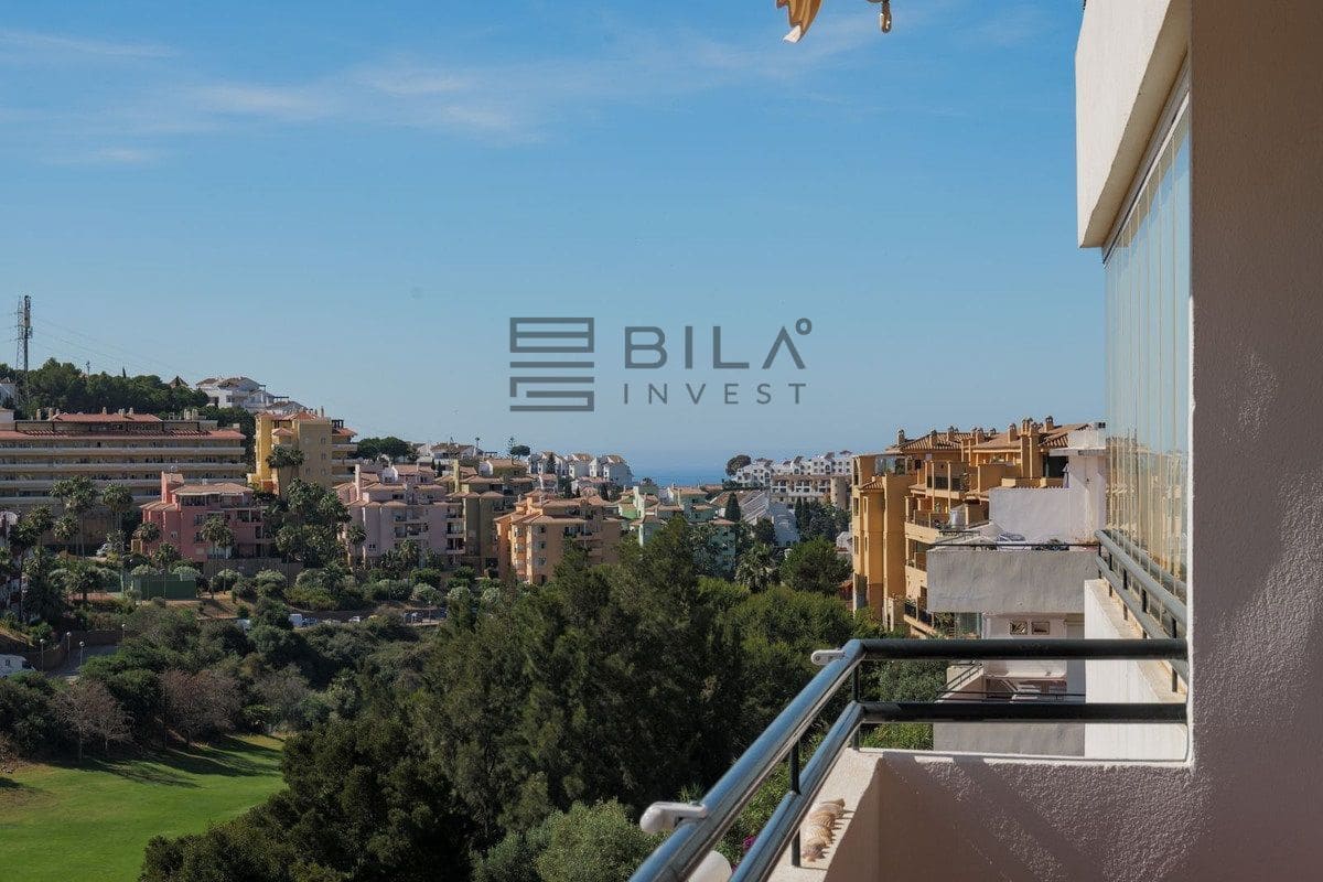 Piso de 2 habitaciones en Riviera del Sol en venta con piscina garaje - 265.000 € (Ref: 9911896)
