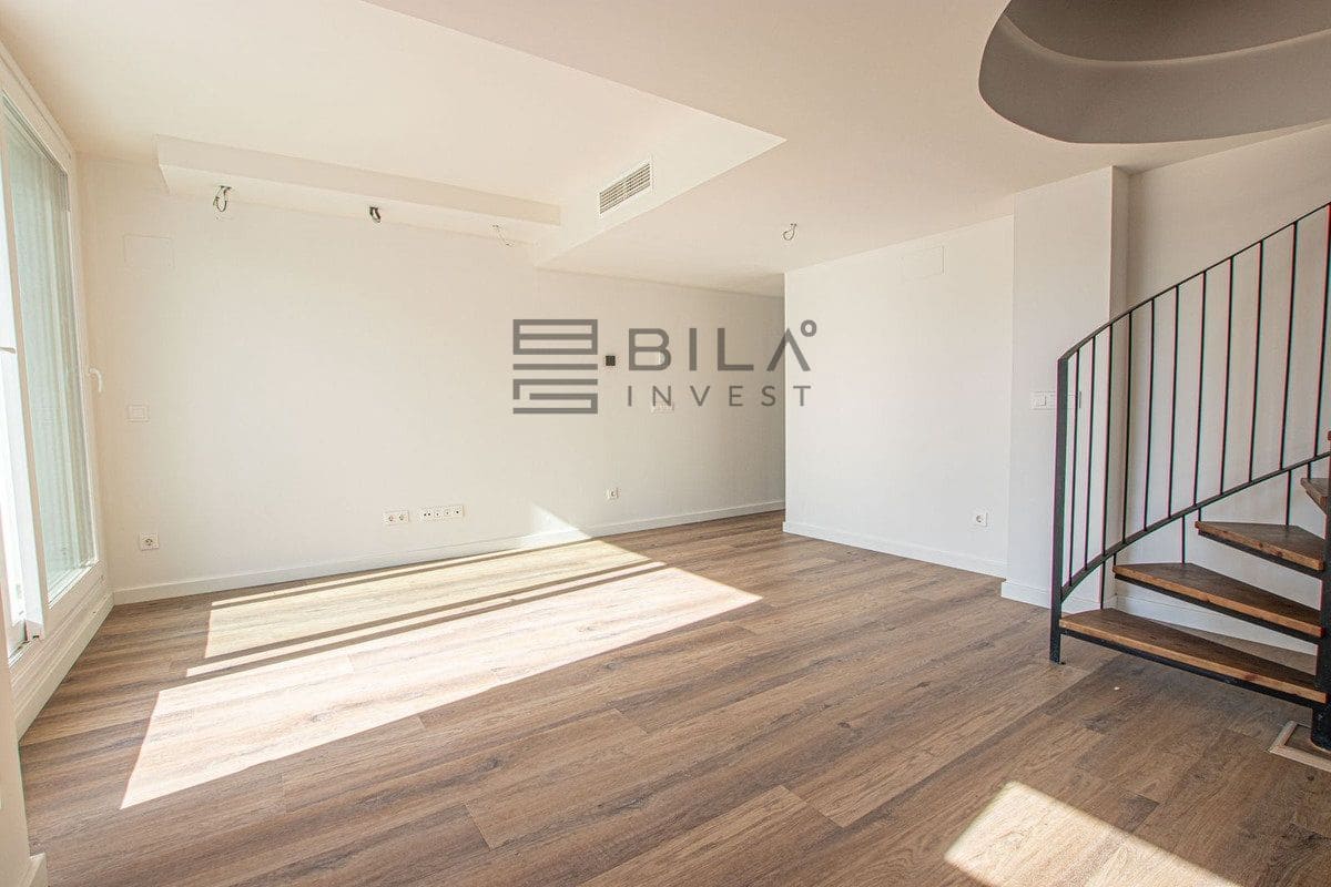 3 sypialnia Penthouse na sprzedaż w Fuengirola z basenem - 349 950 € (Ref: 9911899)