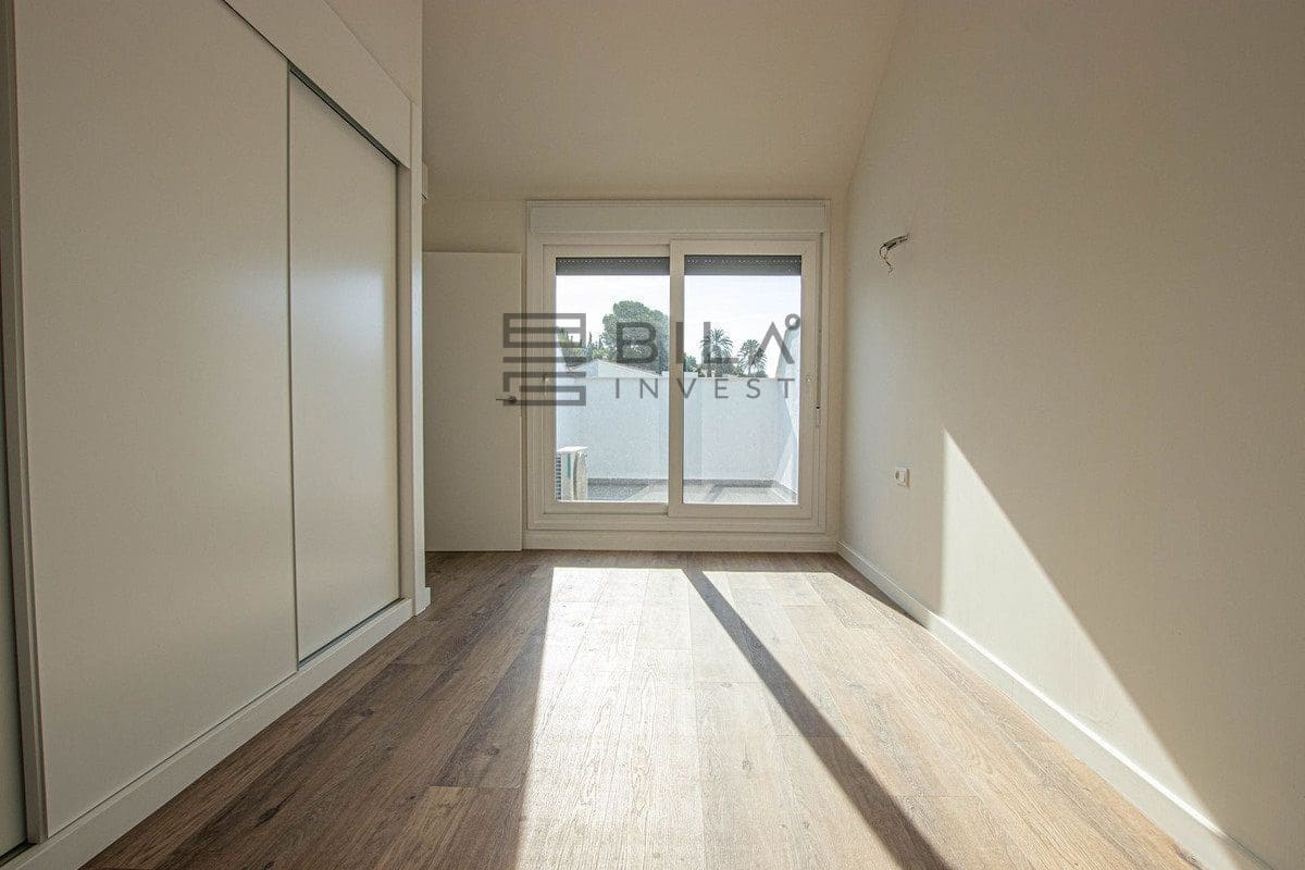 3 sypialnia Penthouse na sprzedaż w Fuengirola z basenem - 349 950 € (Ref: 9911899)