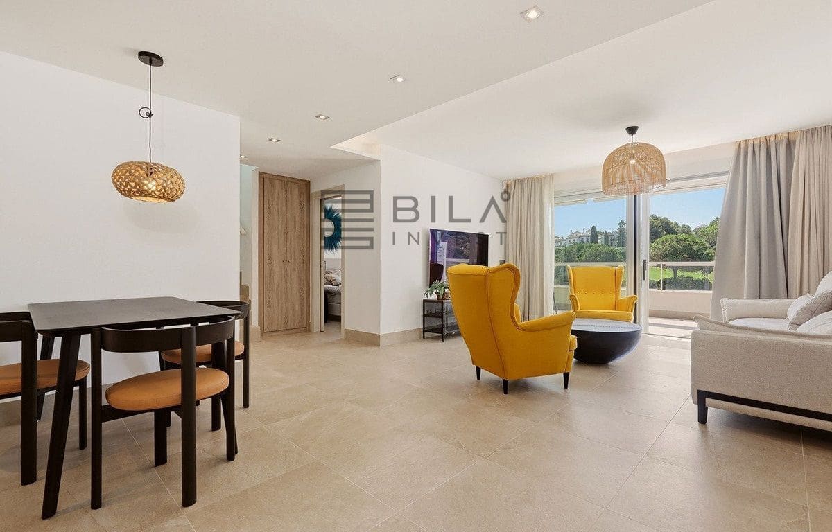 3 makuuhuone Kattohuoneisto myytävänä paikassa La Cala Golf mukana uima-altaan - 615 000 € (Ref: 9911900)
