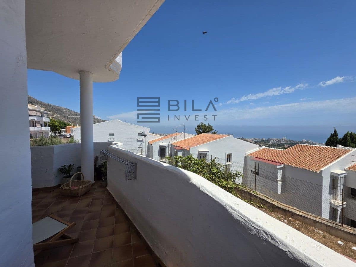2 soverom Leilighet til salgs i Benalmadena med garasje - € 315 000 (Ref: 9911903)