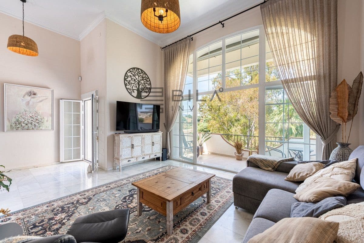 5 Zimmer Villa zu verkaufen in Cerro del Aguila mit Pool Garage - 975.000 € (Ref: 9911904)