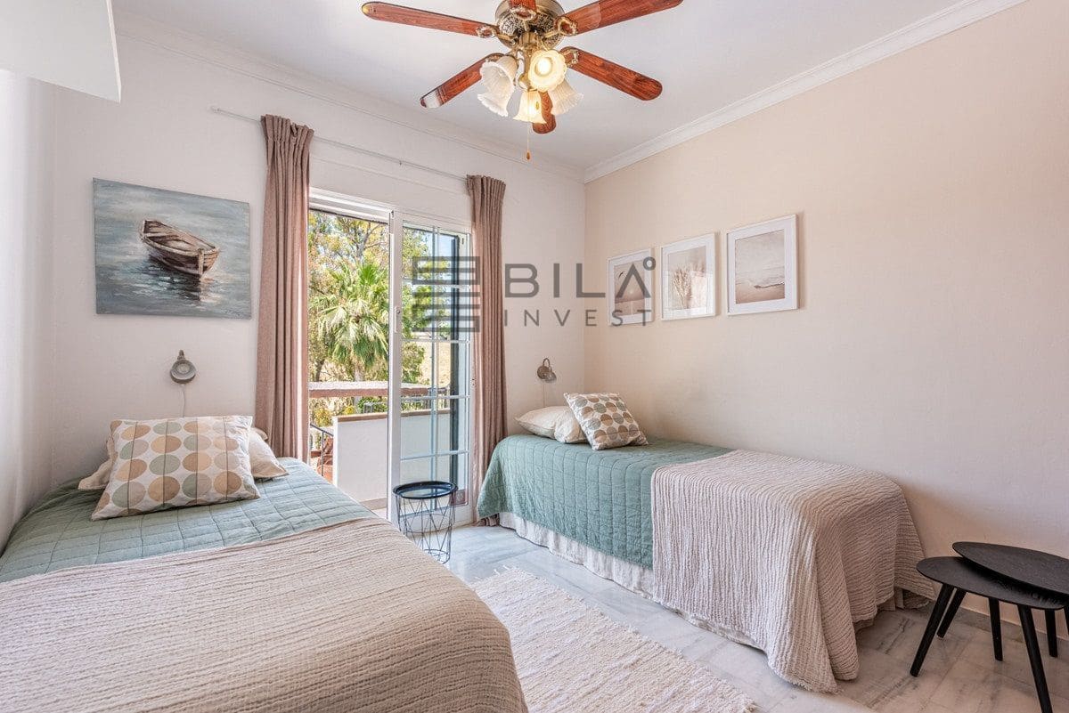 5 Zimmer Villa zu verkaufen in Cerro del Aguila mit Pool Garage - 975.000 € (Ref: 9911904)