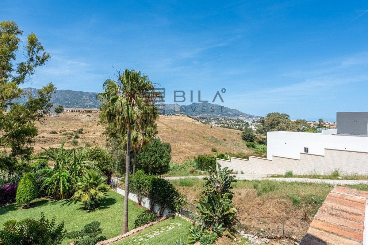 5 Zimmer Villa zu verkaufen in Cerro del Aguila mit Pool Garage - 975.000 € (Ref: 9911904)