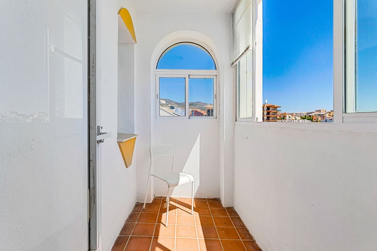 4 Zimmer Haus zu verkaufen in Benalmadena mit Pool Garage - 527.000 € (Ref: 10004342)