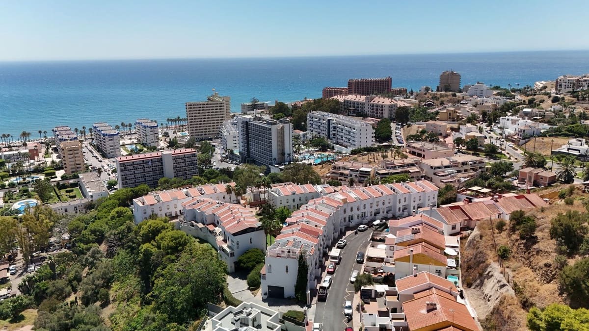 4 Zimmer Haus zu verkaufen in Benalmadena mit Pool Garage - 527.000 € (Ref: 10004342)