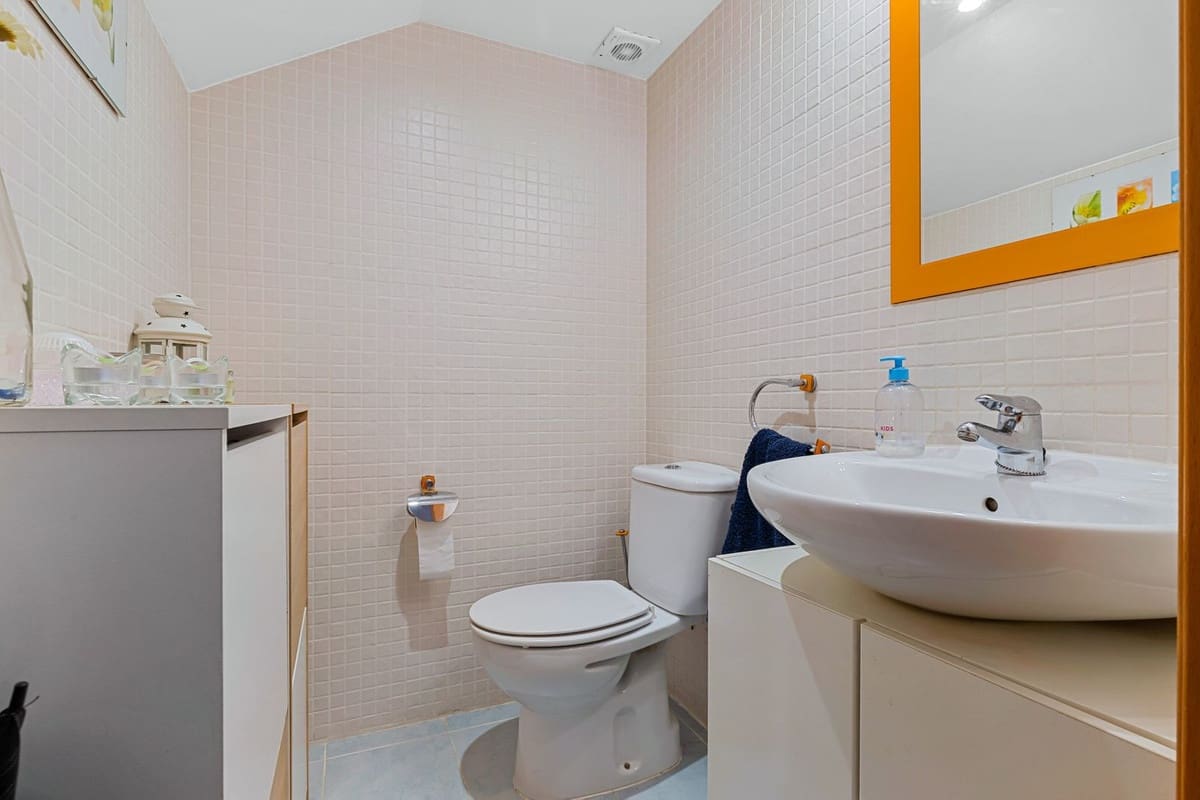 Apartamento de 3 habitaciones en La Cala de Mijas en venta con piscina garaje - 490.000 € (Ref: 10029876)