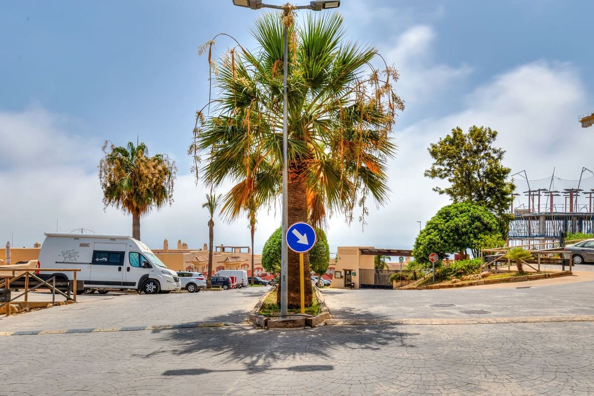 Apartamento de 3 habitaciones en La Cala de Mijas en venta con piscina garaje - 490.000 € (Ref: 10029876)