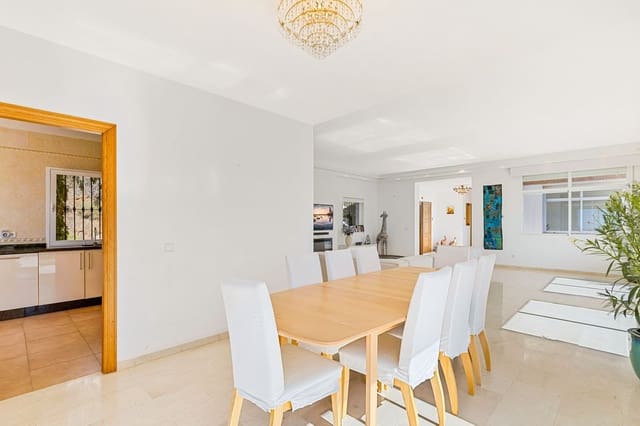 6 slaapkamer Villa te koop in Valtocado, Mijas met zwembad garage - € 1.397.000 (Ref: 10100466)