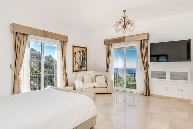 6 slaapkamer Villa te koop in Valtocado, Mijas met zwembad garage - € 1.397.000 (Ref: 10100466)