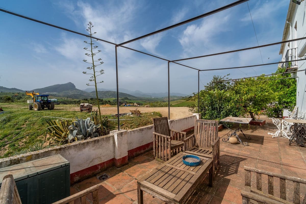 Terreno Não Urbanizado para venda em Olvera - 3 100 000 € (Ref: 10121055)