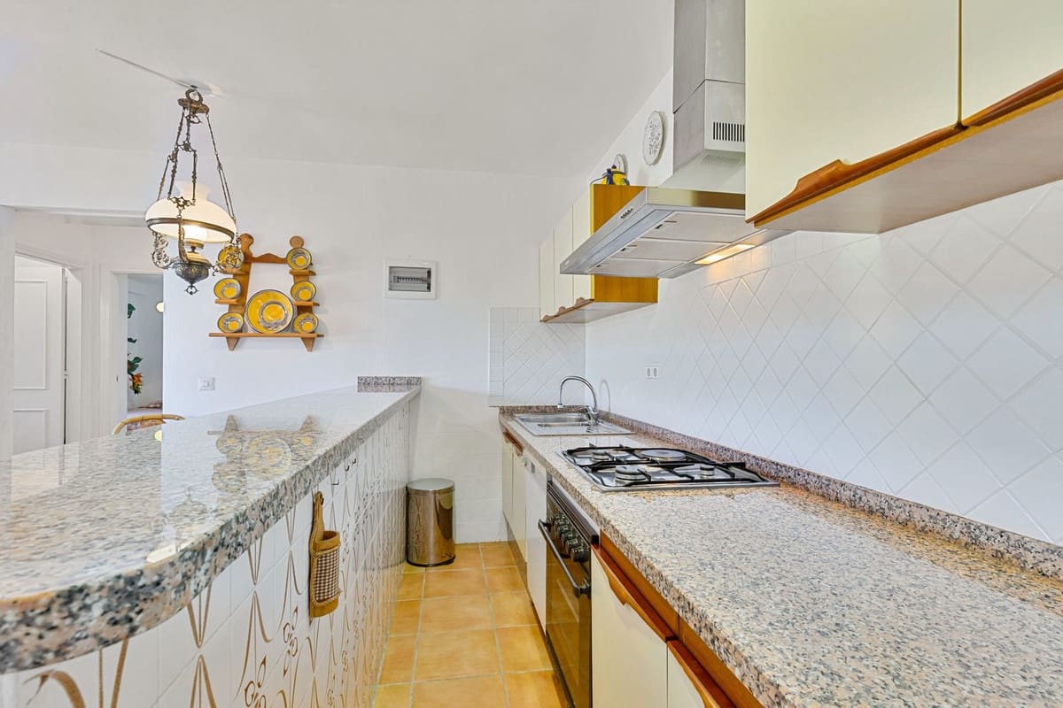 4 Zimmer Villa zu verkaufen in Mijas mit Garage - 850.000 € (Ref: 10121056)