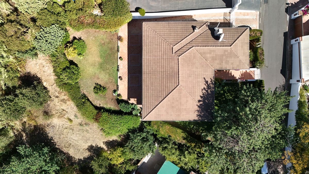 4 Zimmer Villa zu verkaufen in Mijas mit Garage - 850.000 € (Ref: 10121056)