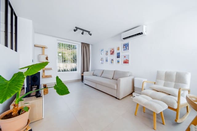 2 soveværelse Byhus til salg i El Chaparral, Mijas med swimmingpool garage - € 367.000 (Ref: 10153154)