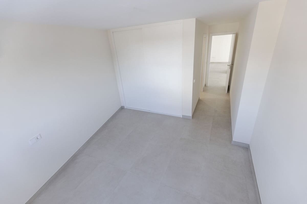 4 soveværelse Villa til salg i La Cala de Mijas med swimmingpool garage - € 2.500.000 (Ref: 10179495)