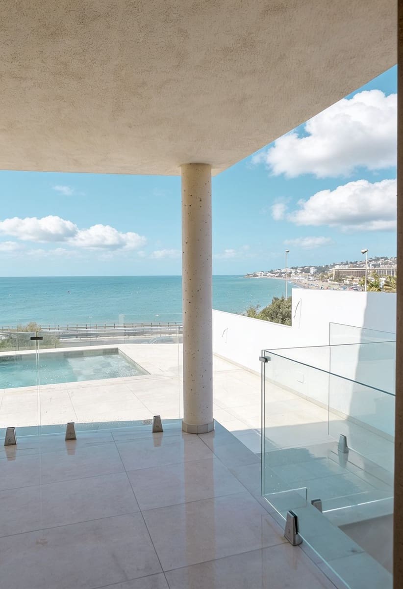 4 soveværelse Villa til salg i La Cala de Mijas med swimmingpool garage - € 2.500.000 (Ref: 10179495)