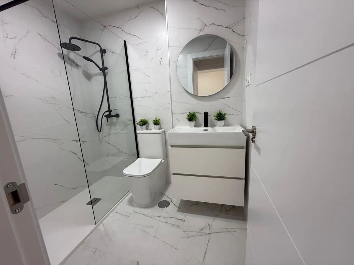 Apartamento de 2 habitaciones en Riviera del Sol en venta con garaje - 265.000 € (Ref: 9096645)