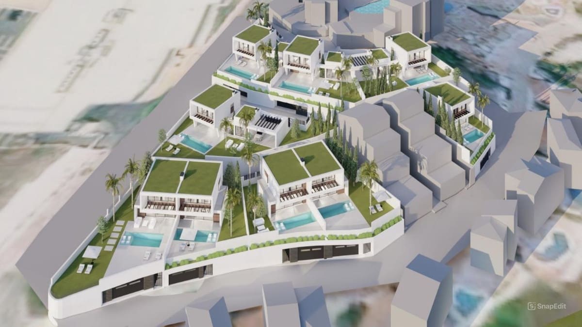 3 soveværelse Villa til salg i Nerja med swimmingpool garage - € 1.145.000 (Ref: 9096648)