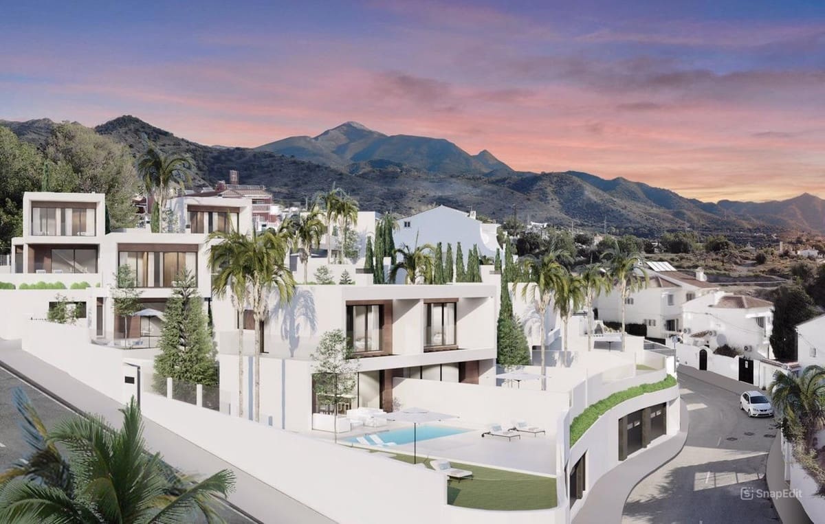 3 slaapkamer Villa te koop in Nerja met zwembad garage - € 1.145.000 (Ref: 9096648)