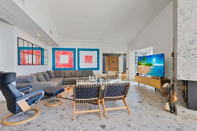 3 soverom Villa til salgs i Benalmádena med svømmebasseng garasje - € 1 395 000 (Ref: 9096659)