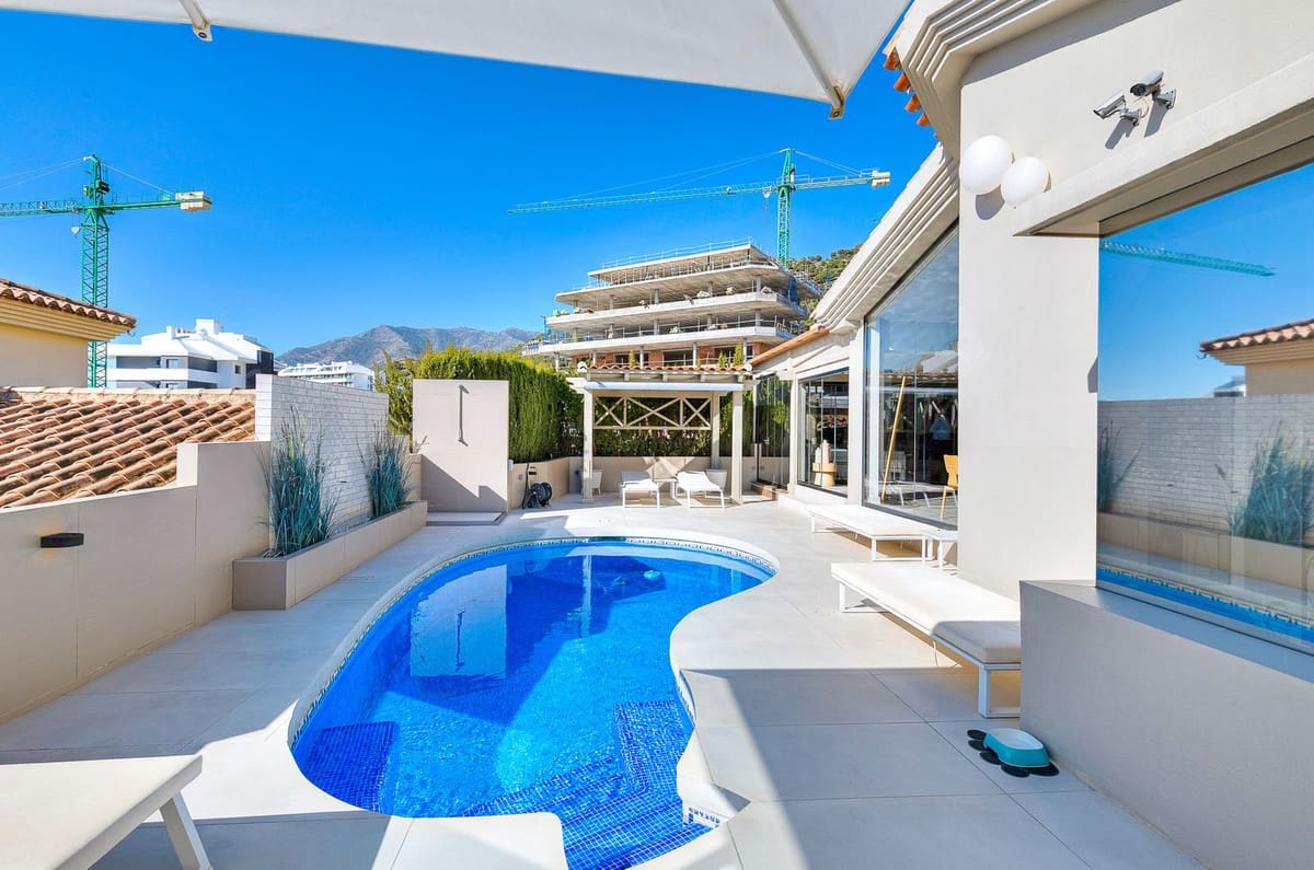 3 Zimmer Villa zu verkaufen in Benalmadena mit Pool Garage - 1.395.000 € (Ref: 9096659)