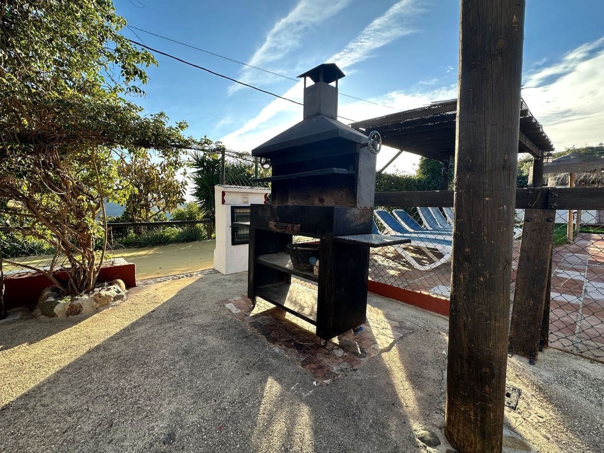 5 soverom Finca/Herregård til salgs i Almogia med svømmebasseng garasje - € 550 000 (Ref: 9096660)