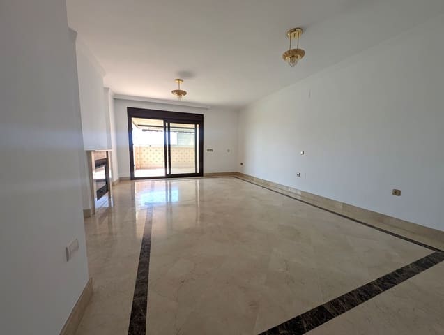 Ático de 3 habitaciones en Mijas en venta con piscina garaje - 430.000 € (Ref: 9096661)