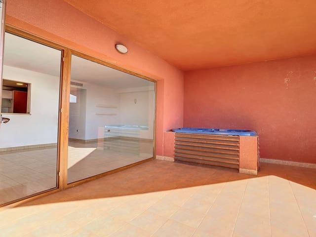 3 Zimmer Penthouse zu verkaufen in Benalmádena mit Pool Garage - 645.000 € (Ref: 9096663)