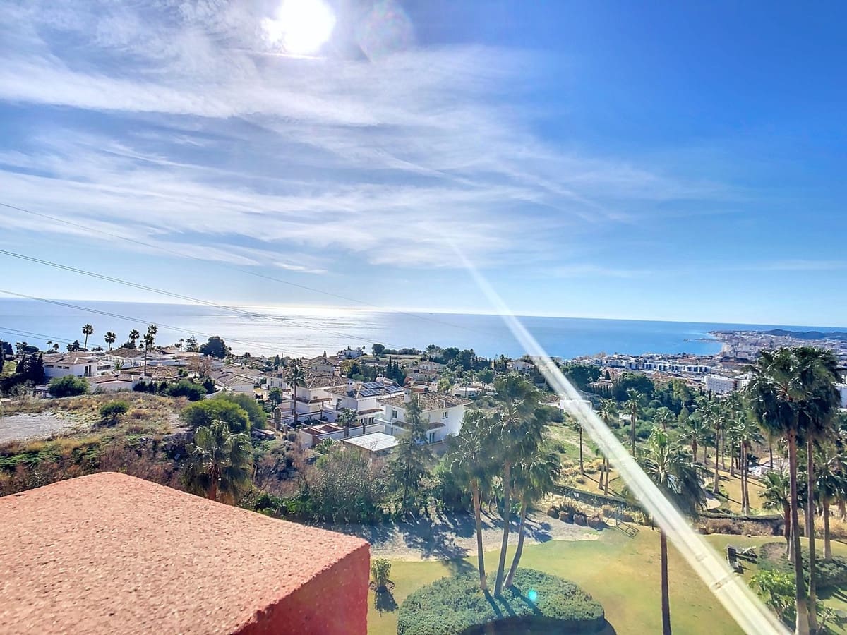 3 soveværelse Penthouse til salg i Benalmadena med swimmingpool garage - € 645.000 (Ref: 9096663)