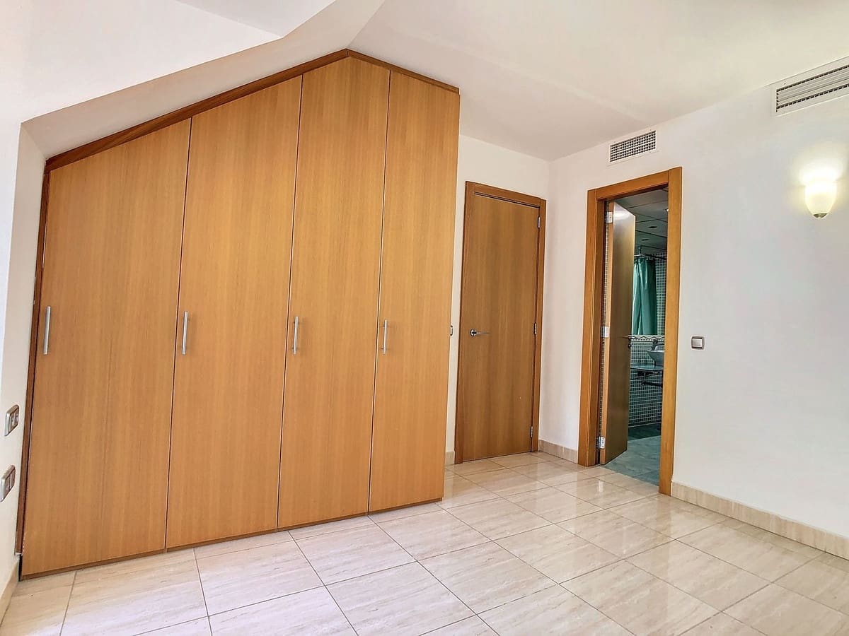 3 soveværelse Penthouse til salg i Benalmadena med swimmingpool garage - € 645.000 (Ref: 9096663)