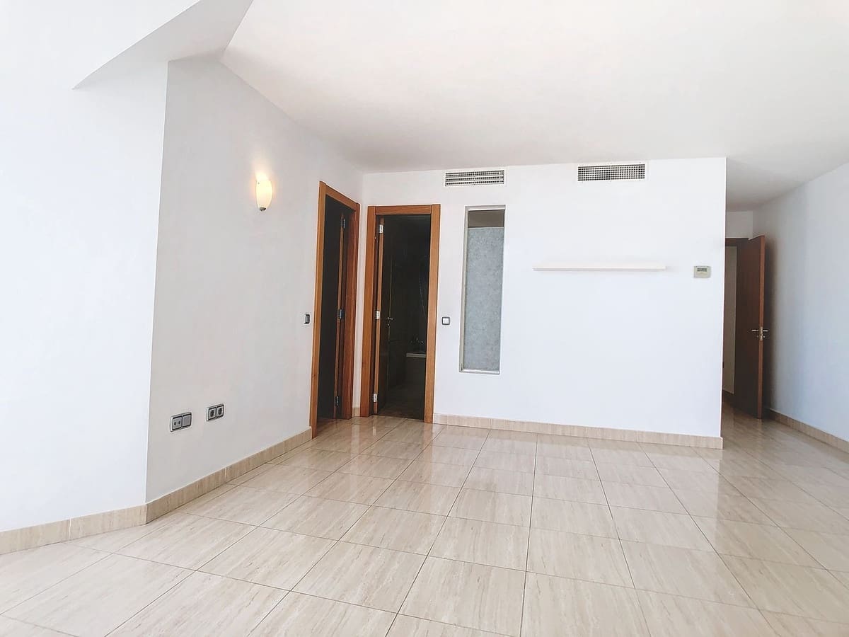 3 soveværelse Penthouse til salg i Benalmadena med swimmingpool garage - € 645.000 (Ref: 9096663)