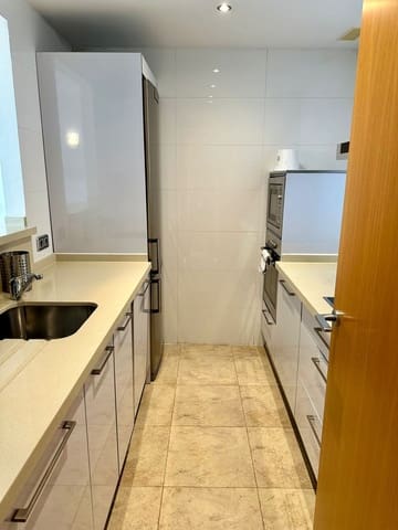 3 Zimmer Apartment zu verkaufen in Benalmádena mit Pool Garage - 600.000 € (Ref: 9096664)