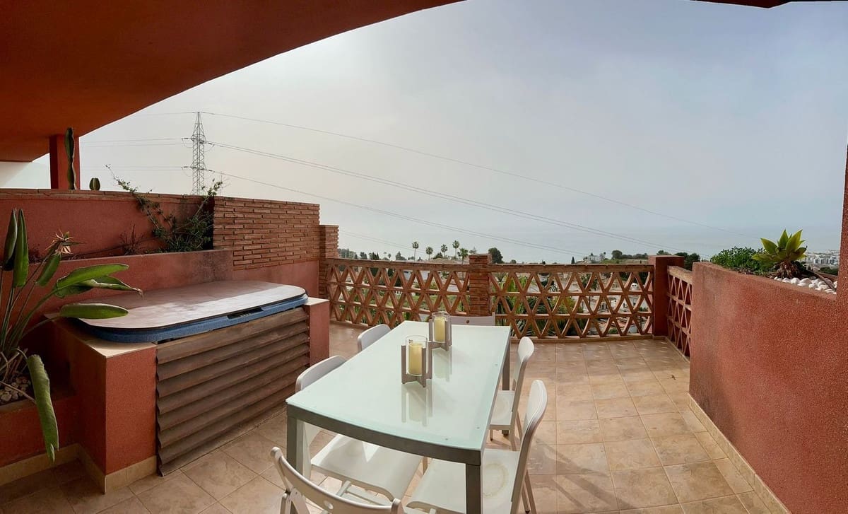 3 soveværelse Lejlighed til salg i Benalmadena med swimmingpool garage - € 600.000 (Ref: 9096664)