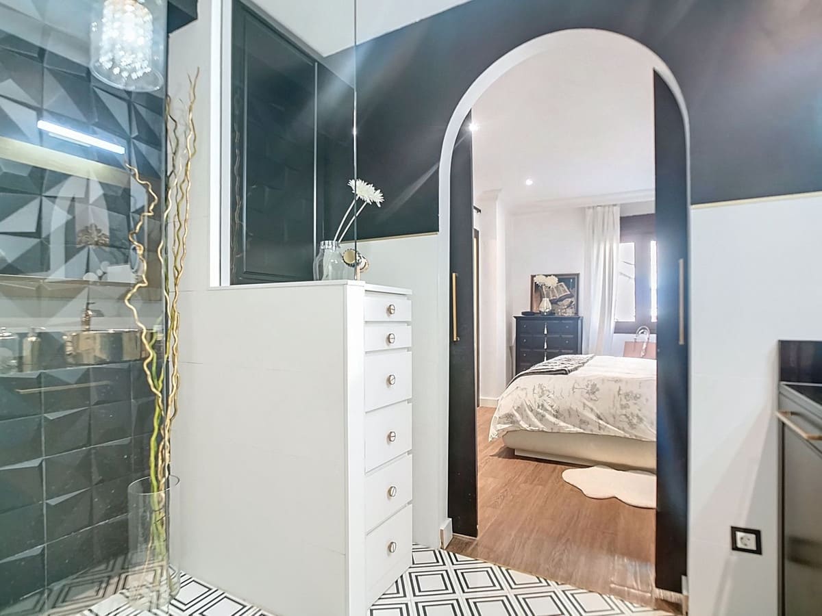 3 soveværelse Lejlighed til salg i Malaga by - € 645.000 (Ref: 9096668)