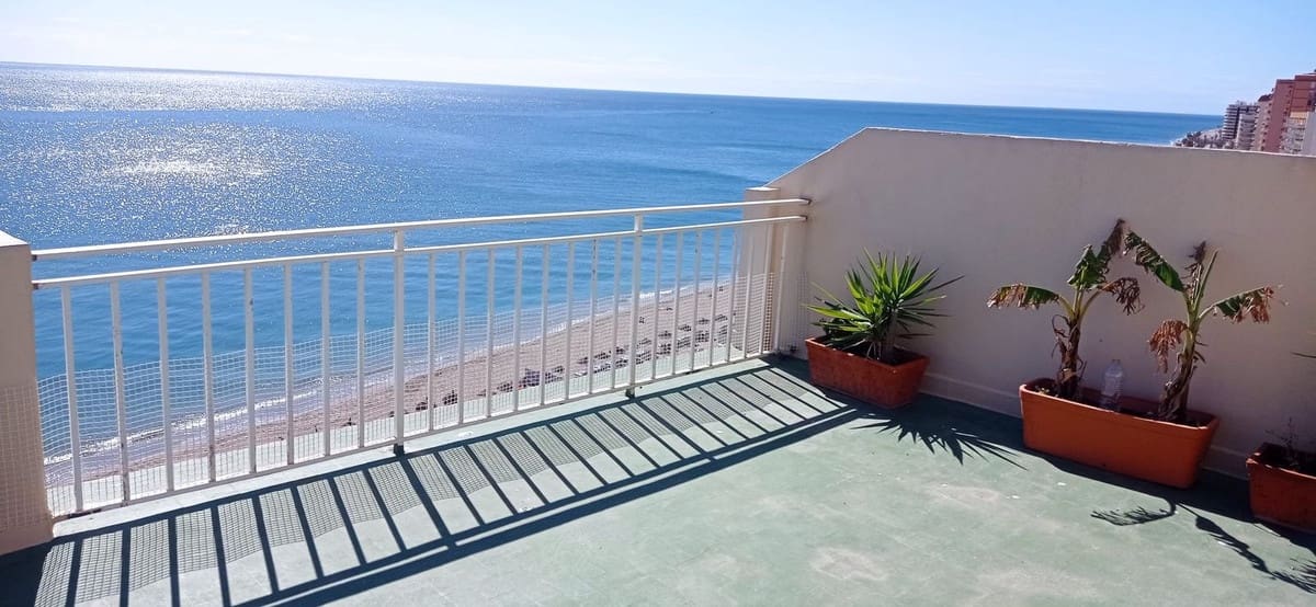 Ático de 3 habitaciones en Fuengirola en venta - 998.000 € (Ref: 9096669)