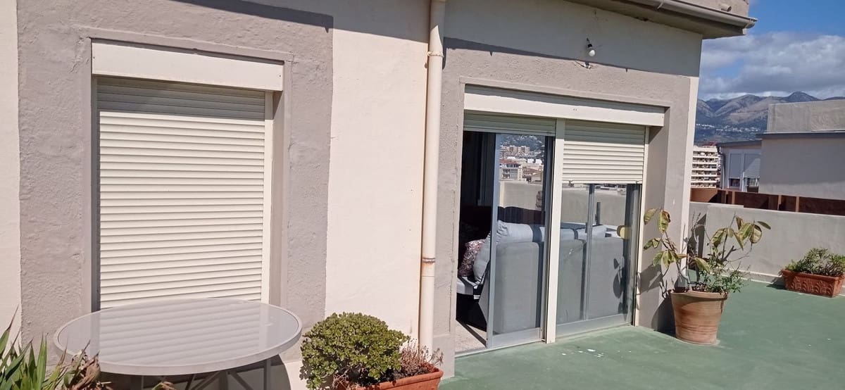 Ático de 3 habitaciones en Fuengirola en venta - 998.000 € (Ref: 9096669)