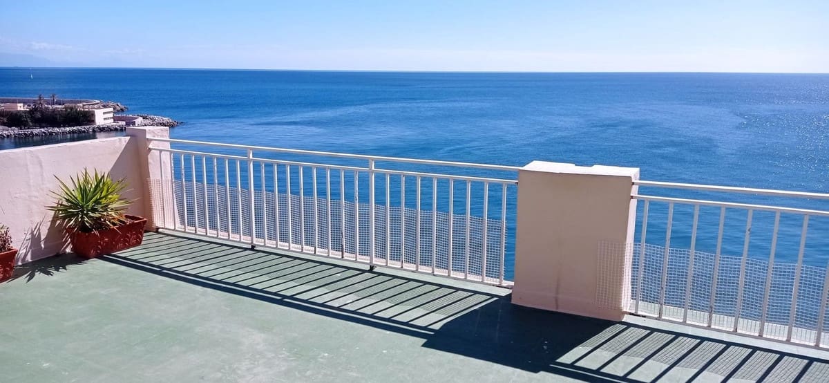 Ático de 3 habitaciones en Fuengirola en venta - 998.000 € (Ref: 9096669)