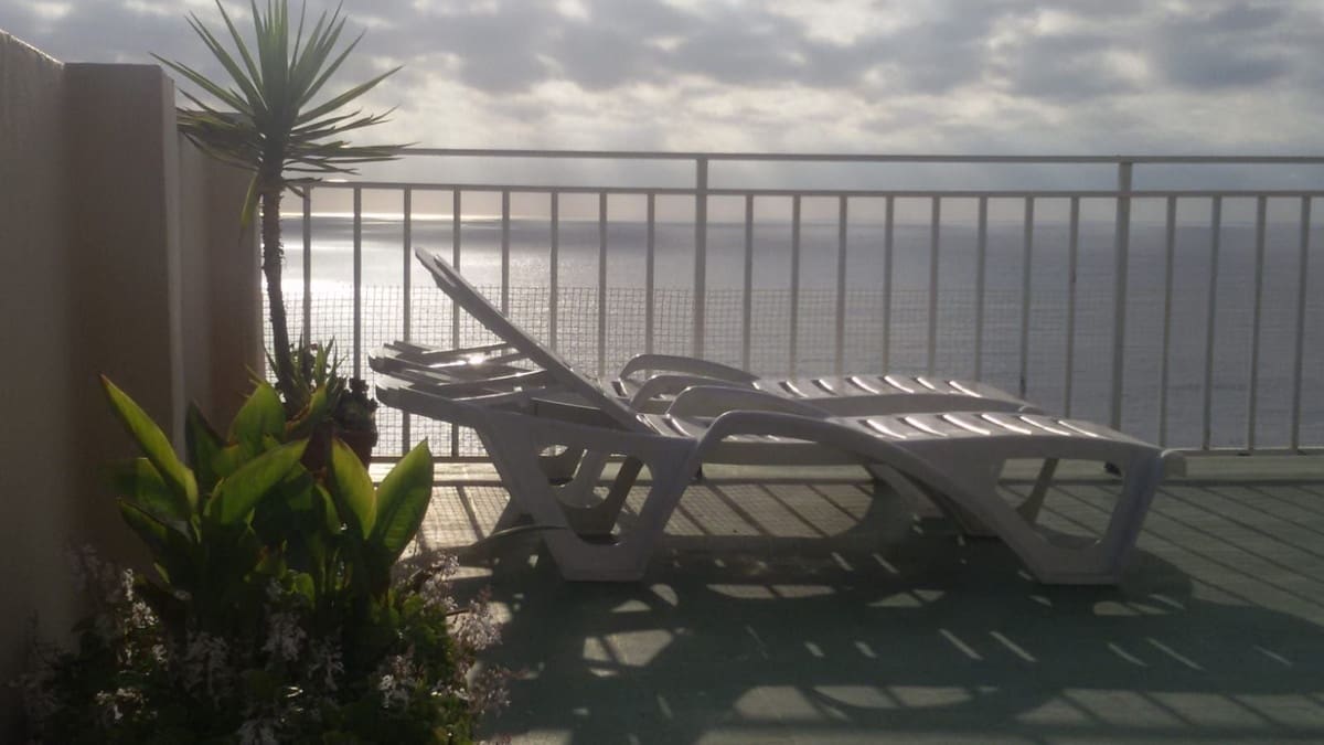 Ático de 3 habitaciones en Fuengirola en venta - 998.000 € (Ref: 9096669)