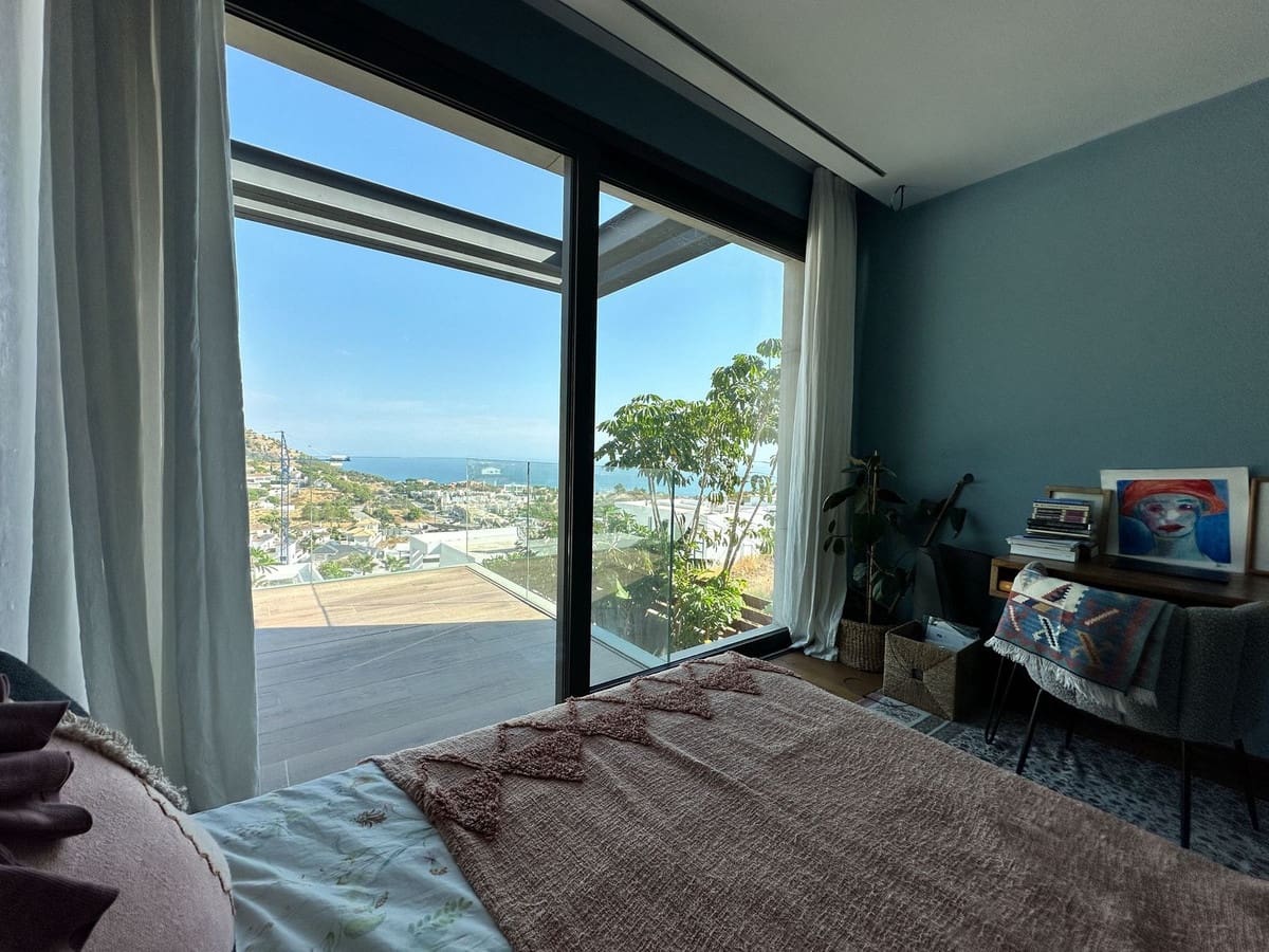 5 bedroom Villa for sale in Mijas - € 1,499,000 (Ref: 9096672)